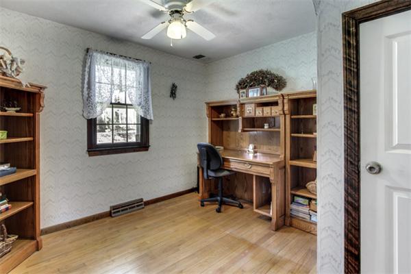 36 Nutting Road Groton, MA 01450 - Photo 17 of 30