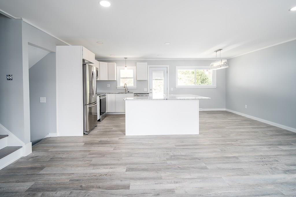 101 Rachel Street Springdale, PA 15144 - Photo 3 of 25 Gallery Image 3