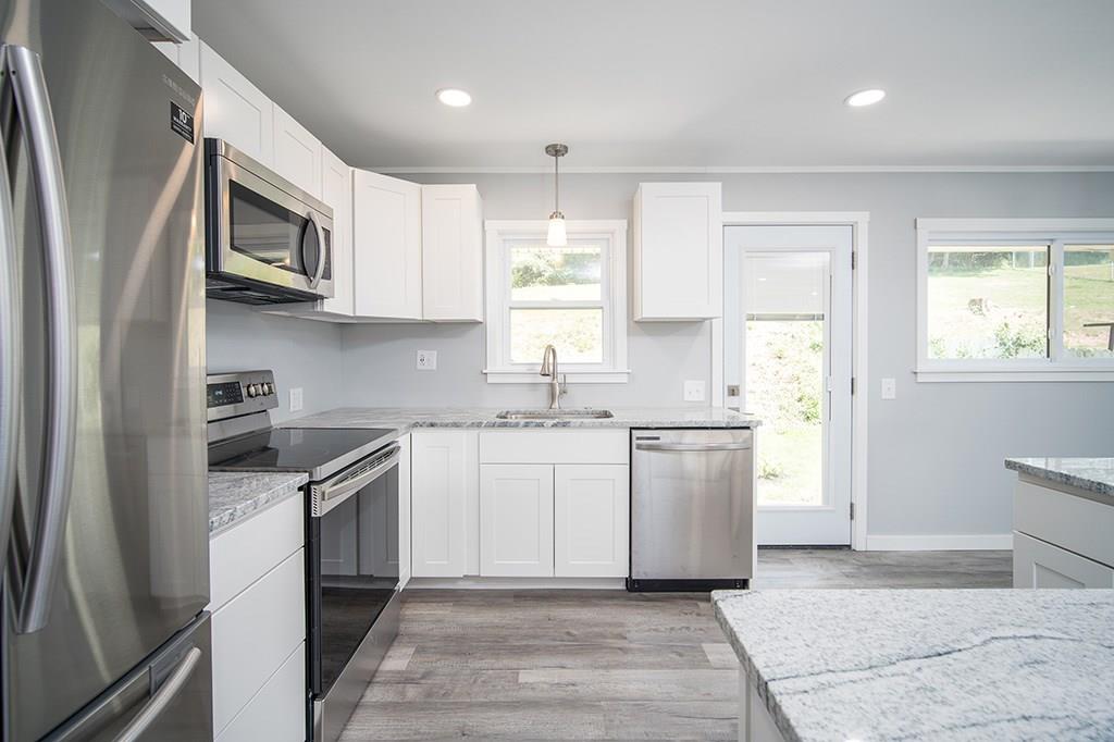 101 Rachel Street Springdale, PA 15144 - Photo 6 of 25 Gallery Image 6