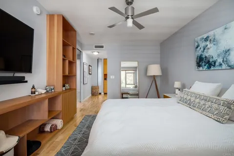 $1,365,000 | 1431 Pacific Highway, Unit 315, San Diego, CA 92101