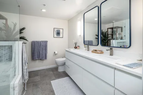 $1,365,000 | 1431 Pacific Highway, Unit 315, San Diego, CA 92101