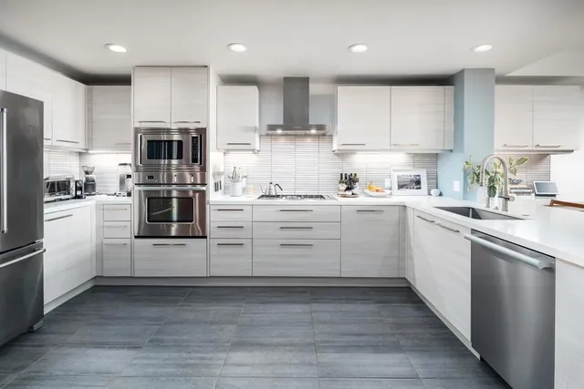 $1,365,000 | 1431 Pacific Highway, Unit 315, San Diego, CA 92101