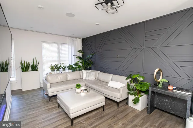 $3,300 | 935 Sycamore Drive Southeast, Washington, DC 20032