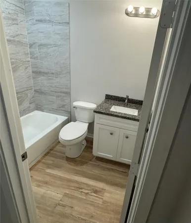 $1,200 | 103 A Lincoln Cedars Drive, Baytown, TX 77523