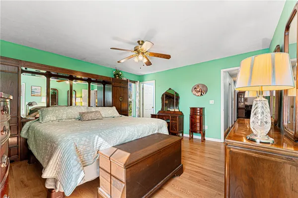 $369,900 | 281 Cherokee Drive, Fair Play, SC 29643
