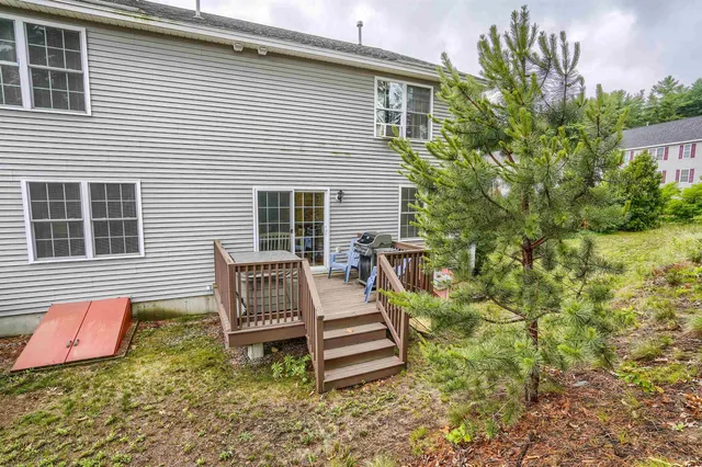 $519,900 | 31 Rosanna Drive, Dover, NH 03820