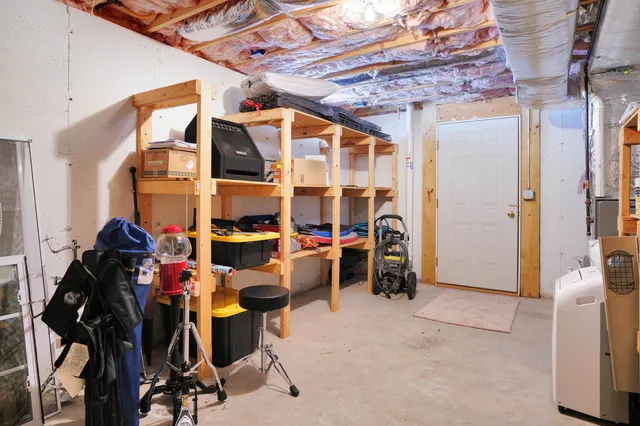 $519,900 | 31 Rosanna Drive, Dover, NH 03820