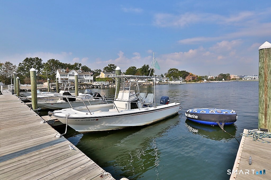 18 Cook Road Stamford, CT 06902 - Photo 30 of 36 Davenport Point private docks just for residents