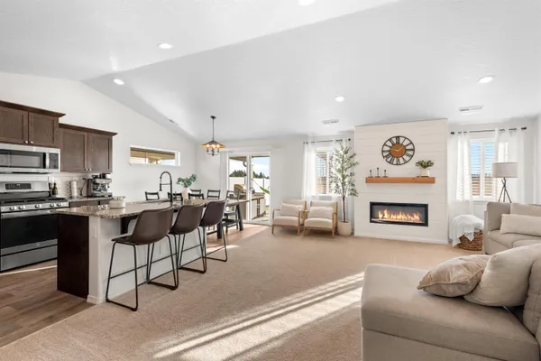 $449,999 | 1808 East C Street, Deer Park, WA 99006