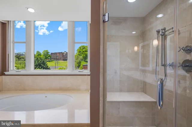 $450,000 | 801 Key Highway, Unit P64, Baltimore, MD 21230