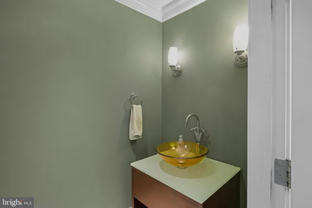 $450,000 | 801 Key Highway, Unit P64, Baltimore, MD 21230