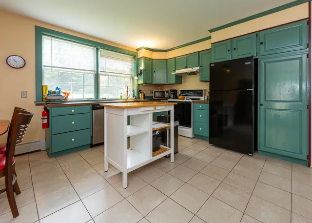 $750,000 | 5 Pond Field Lane, Mount Desert, ME 04660