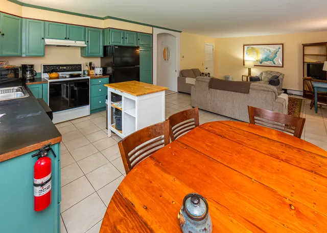 $750,000 | 5 Pond Field Lane, Mount Desert, ME 04660