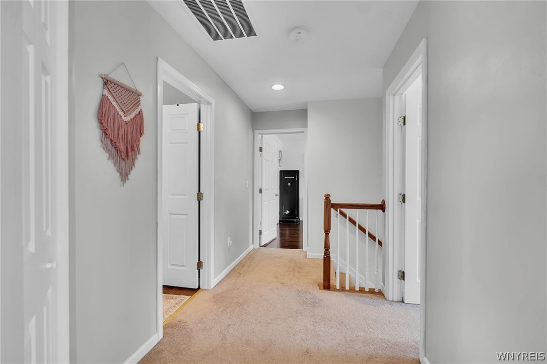 6505 Harvest Ridge Way Lockport, NY 14094 - Photo 27 of 50