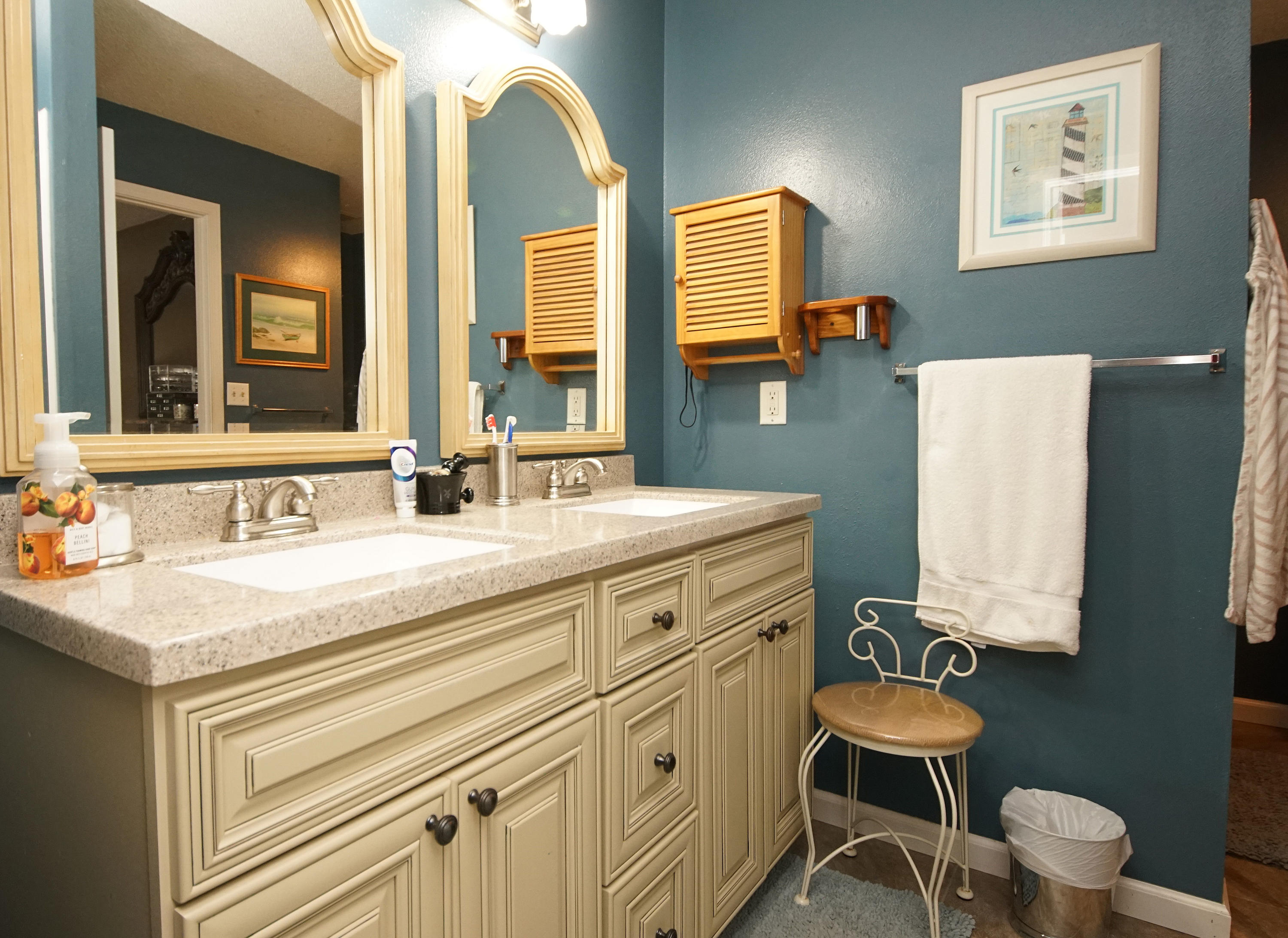 4834 Young Road Crestview, FL 32539 - Photo 24 of 41 Vanity