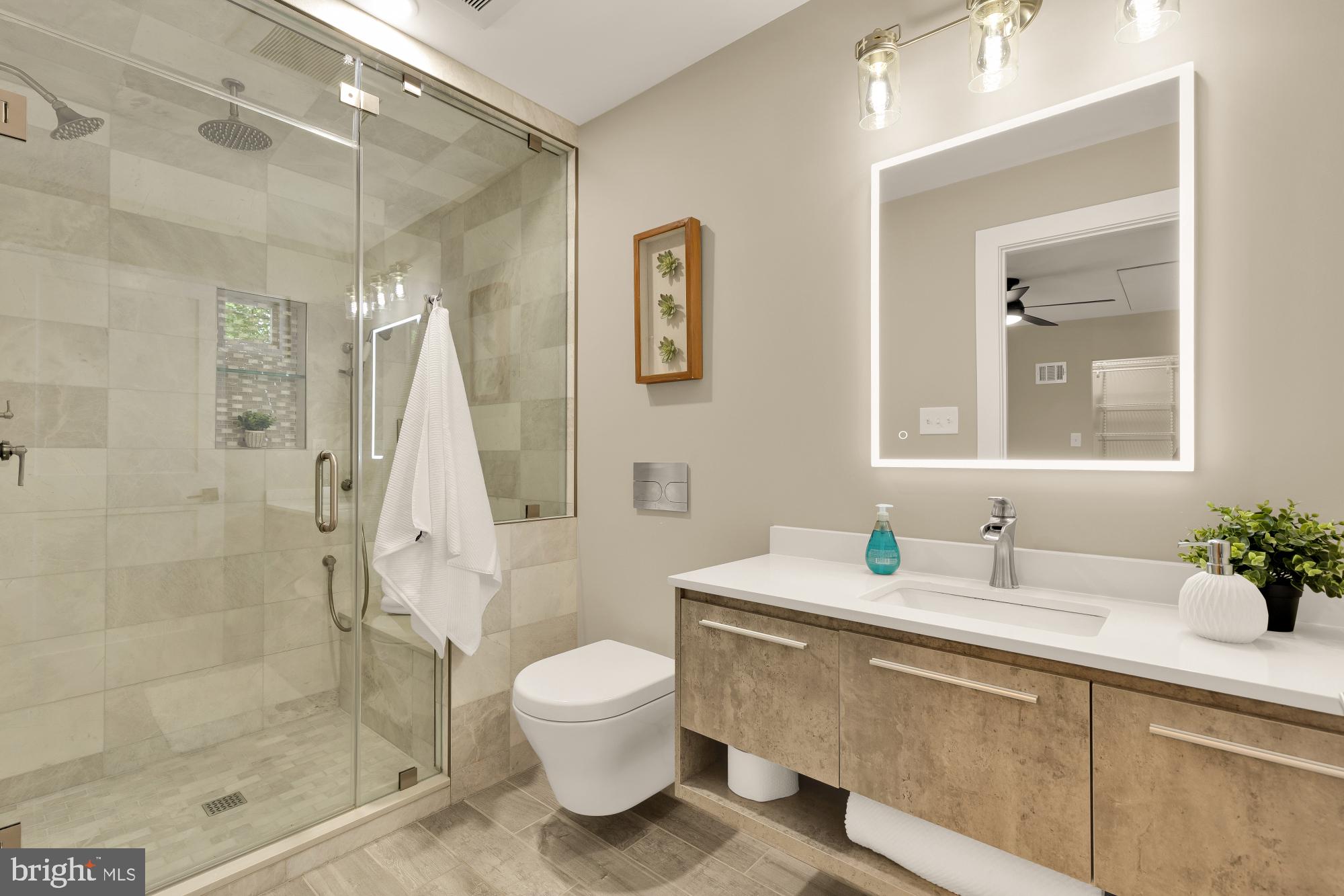 4000 Roberts Road Fairfax, VA 22032 - Photo 25 of 43