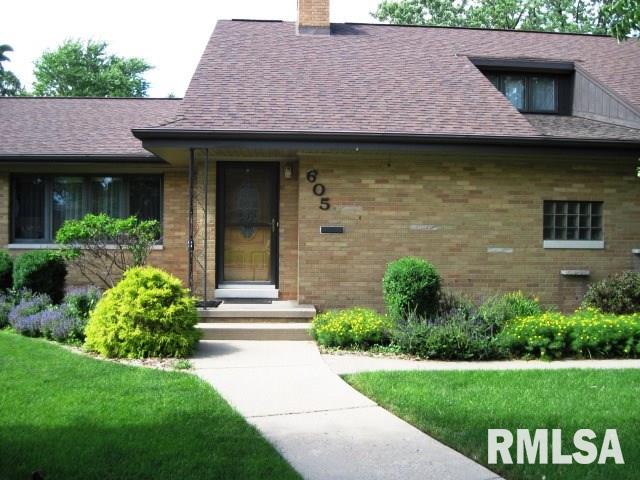 605 West Stonegate Road Peoria, IL 61614 - Photo 1 of 14 Gallery Image 1