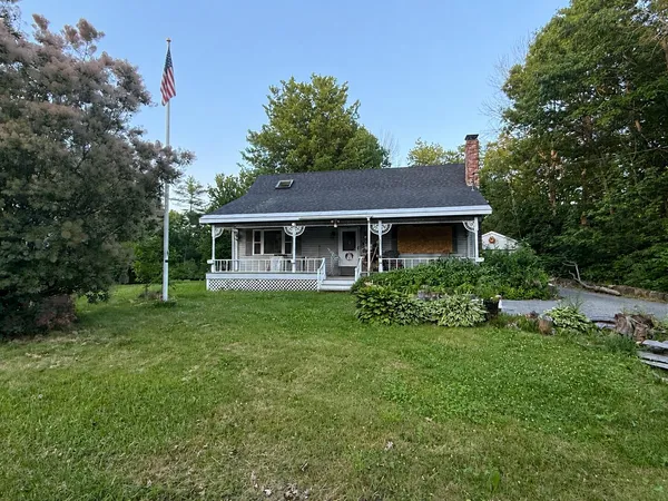 $100,000 | 29 Washington Street, Waterville, ME 04901