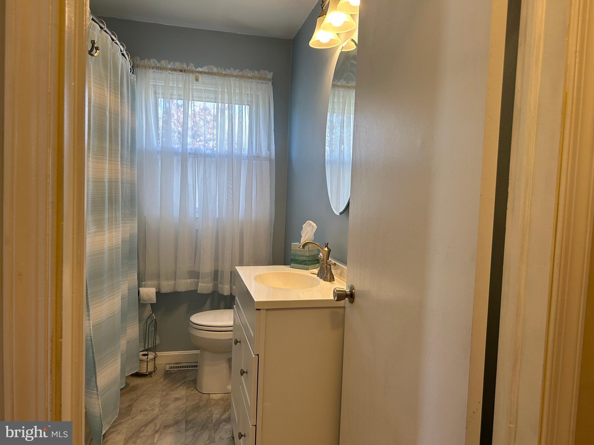 677 Carpenter Bridge Road Harrington, DE 19952 - Photo 19 of 42 Tub/Shower