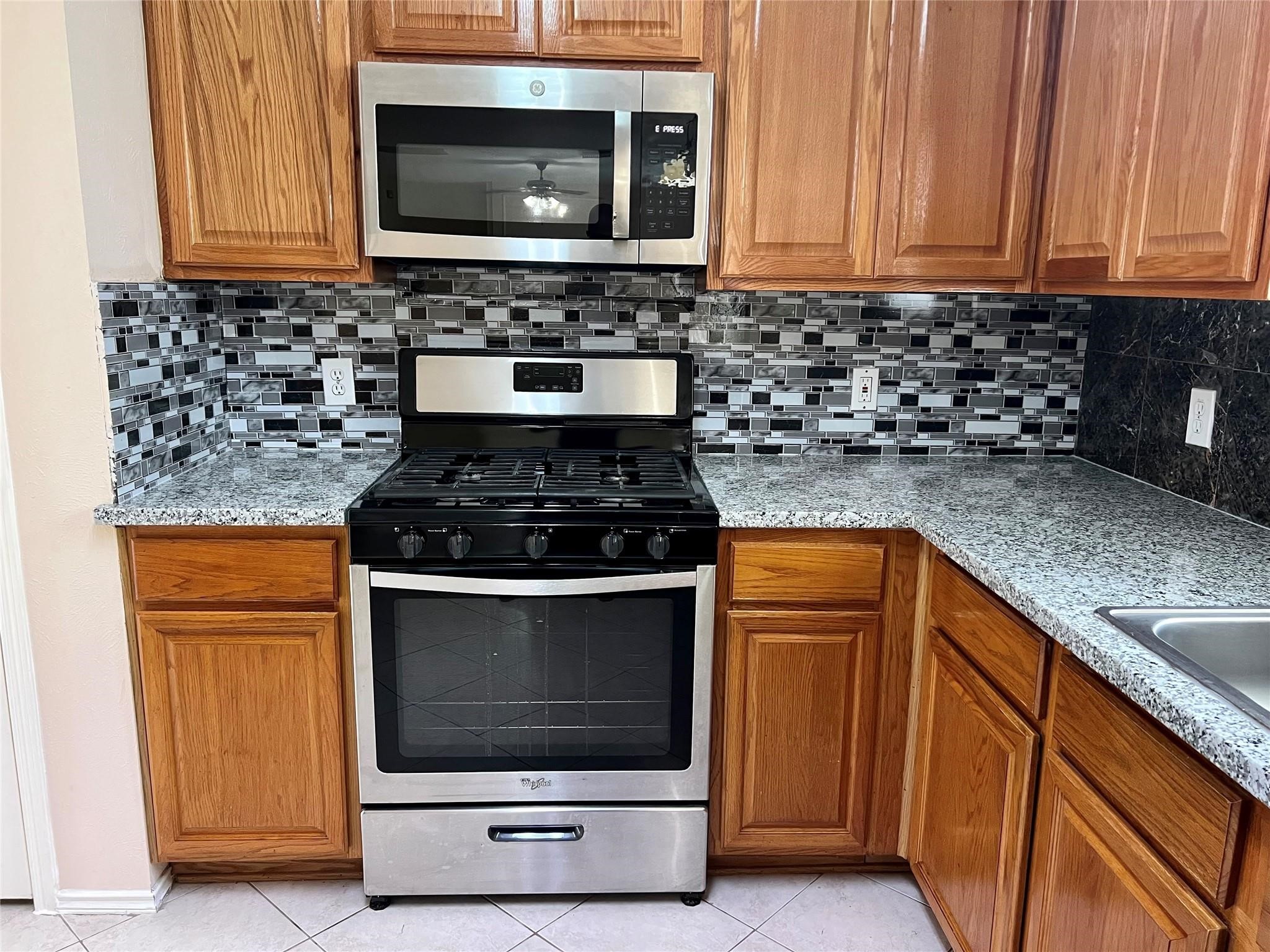 2211 Ruffian Lane Stafford, TX 77477 - Photo 16 of 25