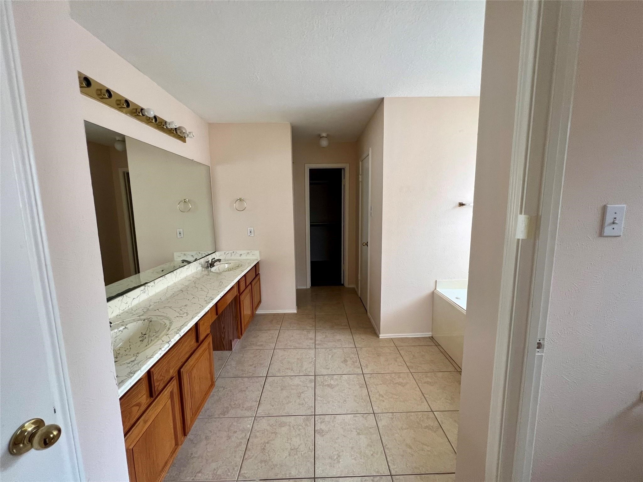 2211 Ruffian Lane Stafford, TX 77477 - Photo 18 of 25