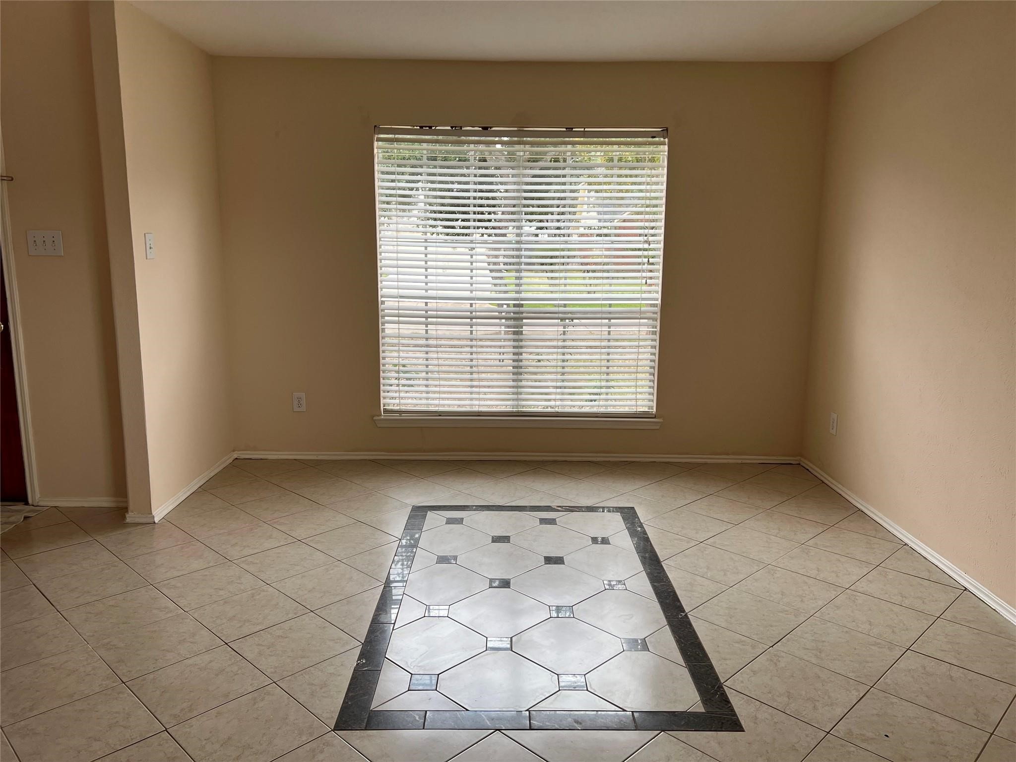 2211 Ruffian Lane Stafford, TX 77477 - Photo 6 of 25