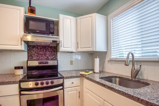 $1,200,000 | 1174 Highway 2, Randolph, NH 03593