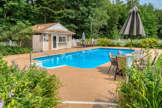 $1,200,000 | 1174 Highway 2, Randolph, NH 03593