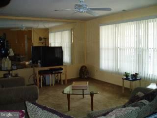 3270 Claridge Road Bensalem, PA 19020 - Photo 2 of 5 Gallery Image 2