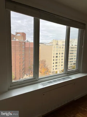 a view of a large window with an outdoor view