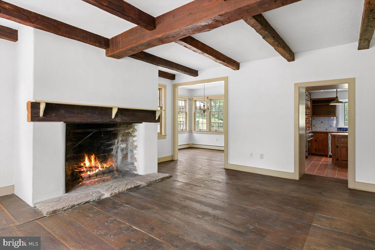 965 7 Oaks Road Chester Springs, PA 19425 - Photo 21 of 48 Family Room