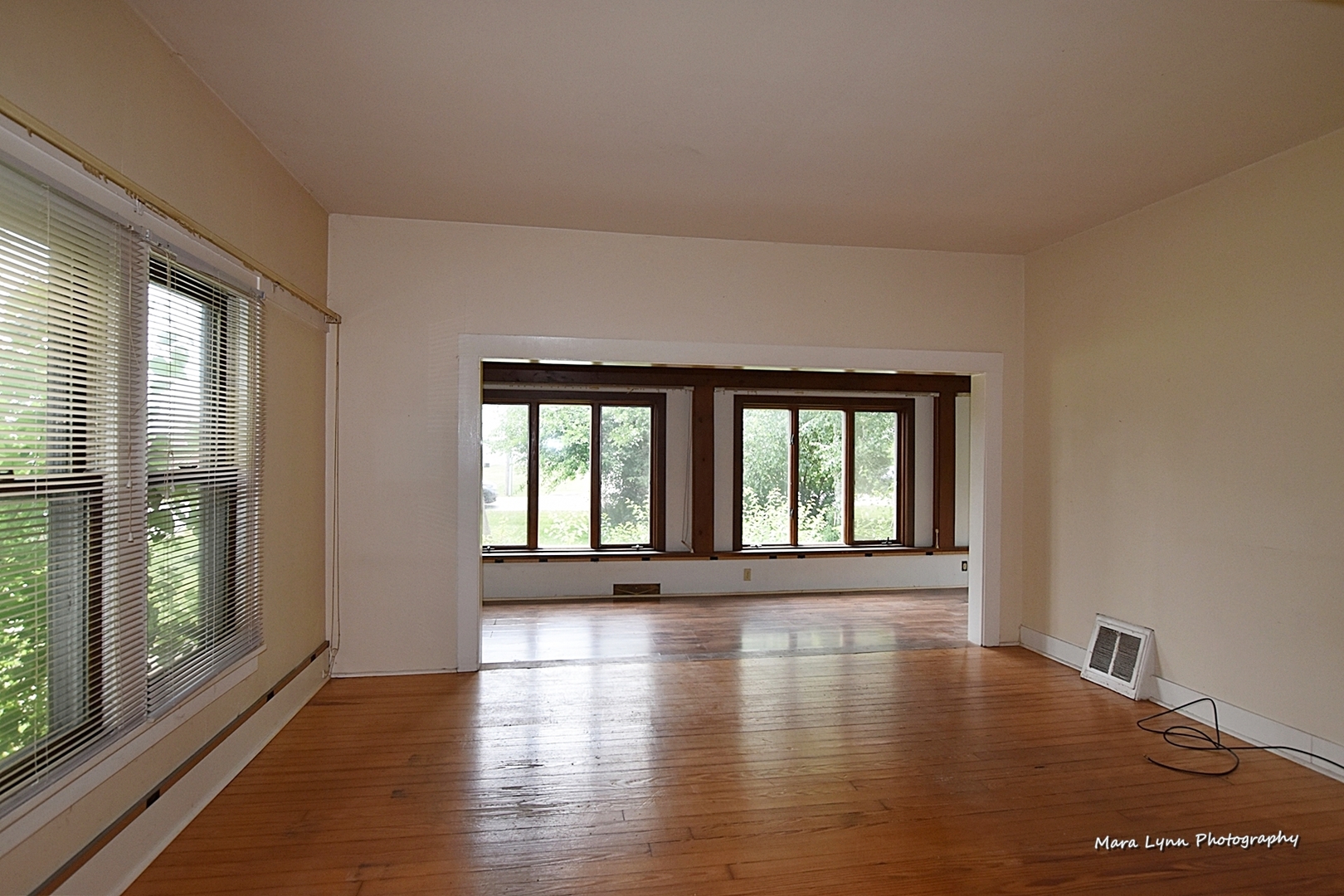 25636 West Wolfs Road Plainfield, IL 60585 - Photo 7 of 39