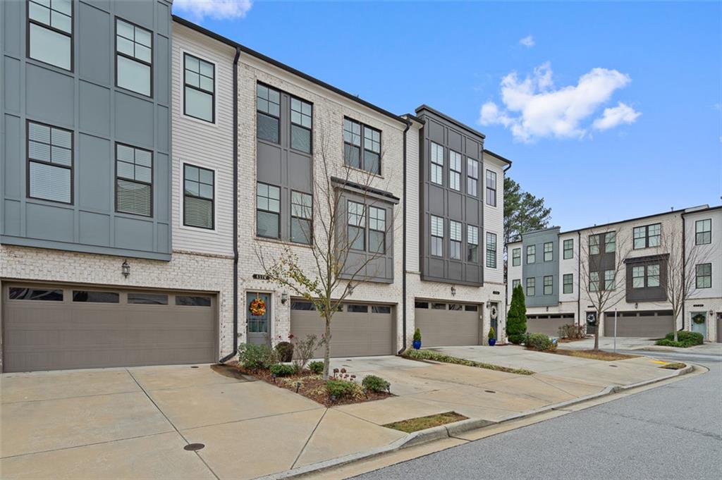 6176 Eves Way Norcross, GA 30071 - Photo 2 of 36 a front view of a building