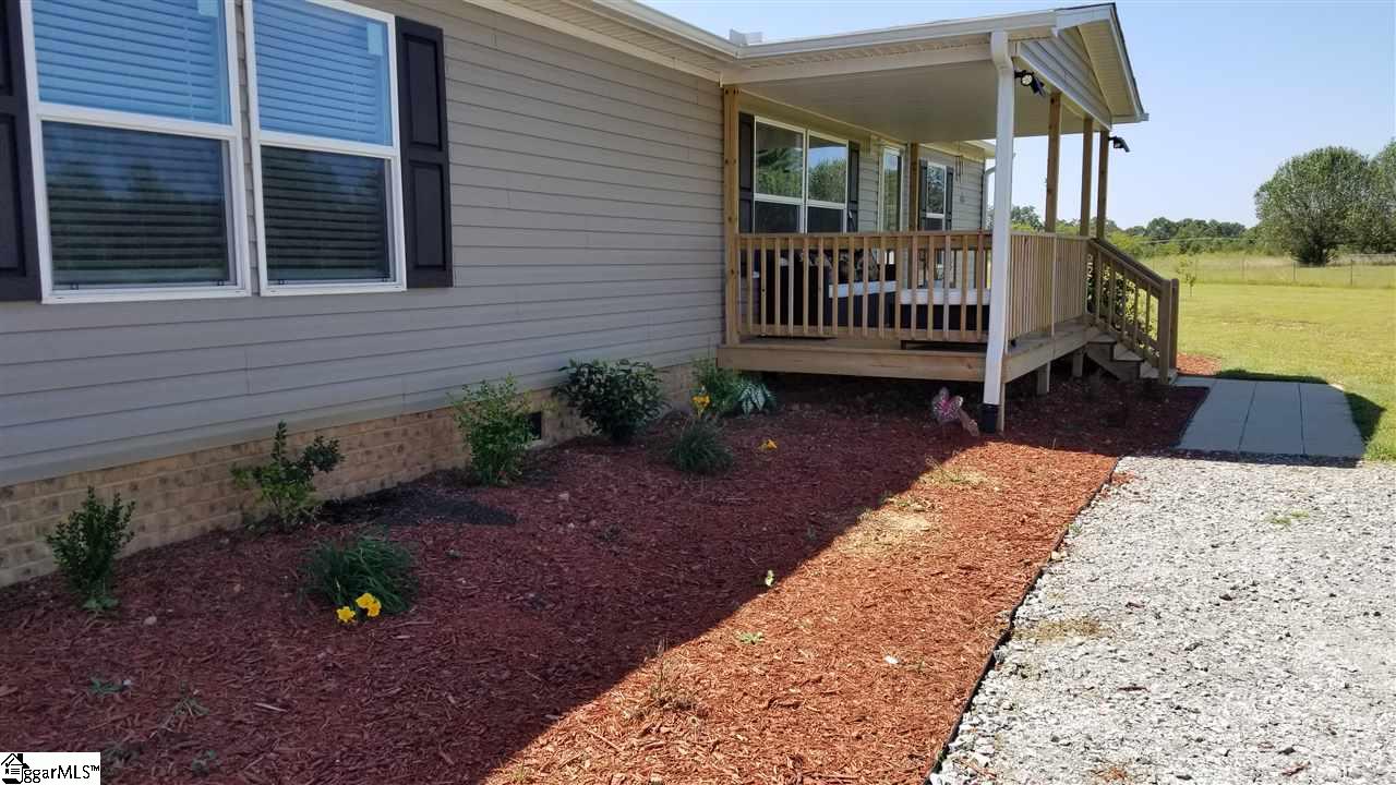 4664 Babb Road Greer, SC 29651 - Photo 2 of 16