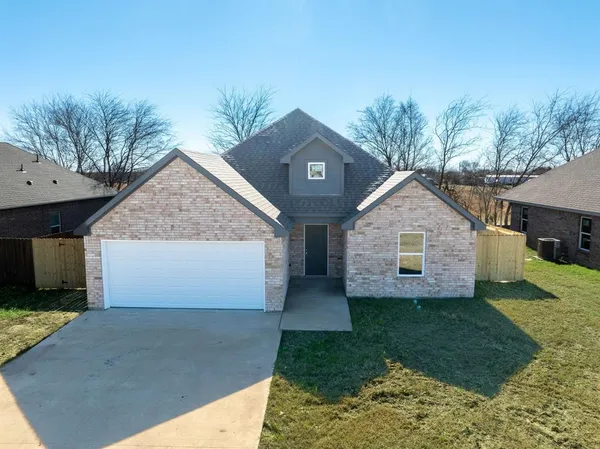 $249,900 | 1032 Springview Lane, Mabank, TX 75147