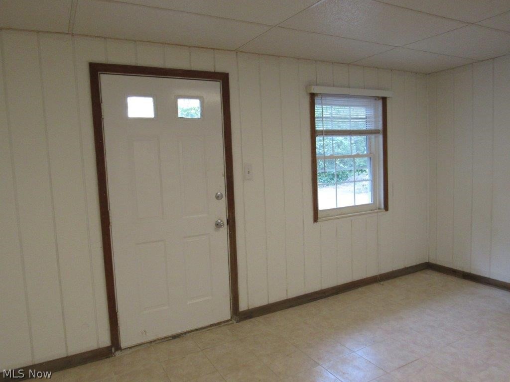 9726 Charleston Road Walton, WV 25286 - Photo 12 of 28