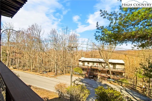 $185,000 | 103 Mid Holiday Lane, Unit D216, Beech Mountain, NC 28604