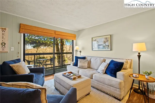 $185,000 | 103 Mid Holiday Lane, Unit D216, Beech Mountain, NC 28604