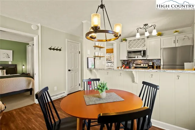 $185,000 | 103 Mid Holiday Lane, Unit D216, Beech Mountain, NC 28604