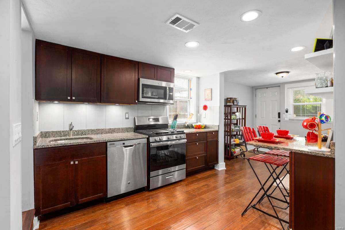 1395 North Berry Road St. Louis, MO 63122 - Photo 11 of 29 Gallery Image 11