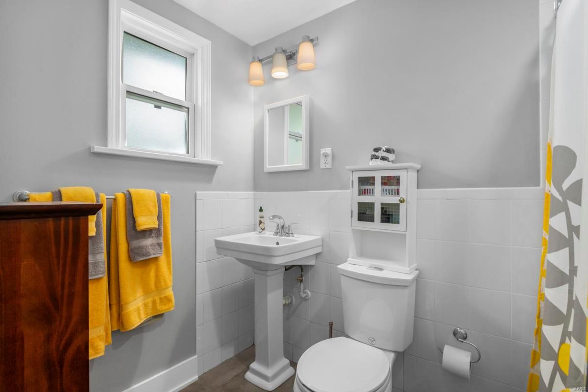 1395 North Berry Road St. Louis, MO 63122 - Photo 17 of 29 Gallery Image 17