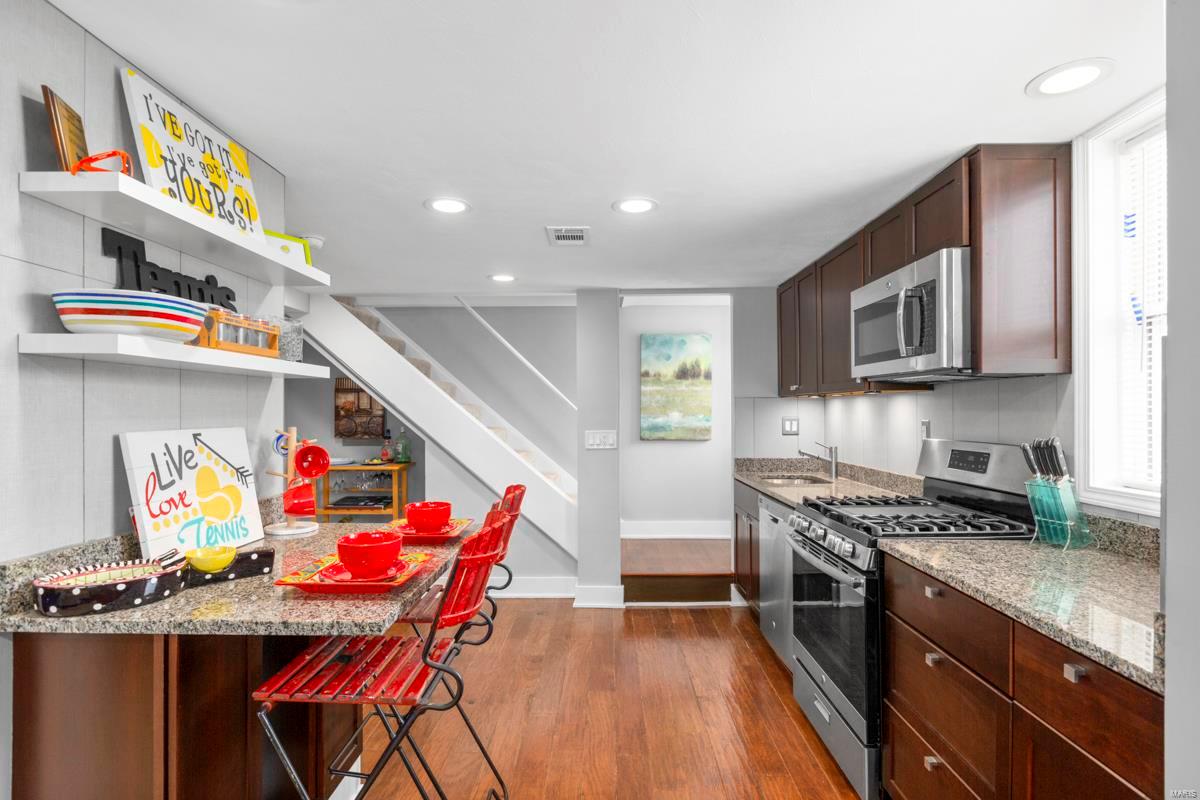 1395 North Berry Road St. Louis, MO 63122 - Photo 9 of 29 Gallery Image 9