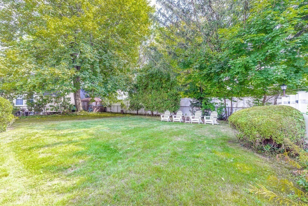 154 Warren Street Needham, MA 02492 - Photo 21 of 24