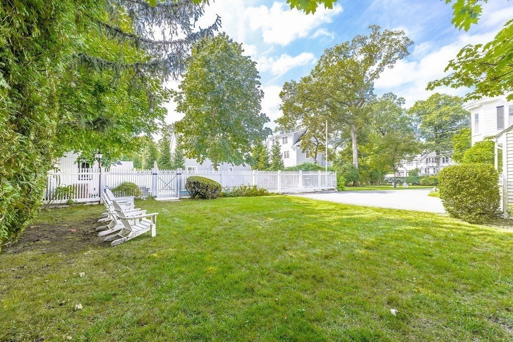 154 Warren Street Needham, MA 02492 - Photo 22 of 24