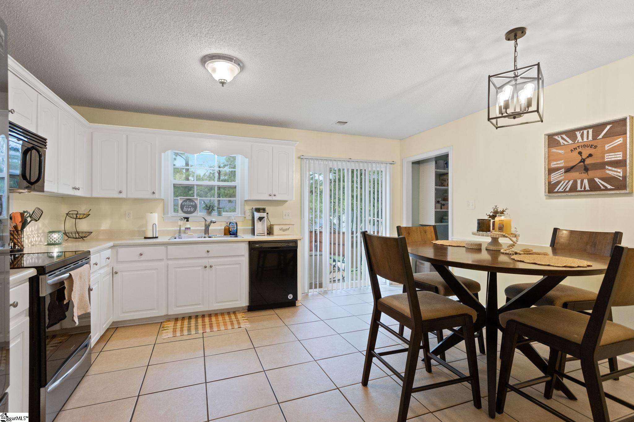 157 Old Timber Road Woodruff, SC 29388 - Photo 8 of 26 Gallery Image 8
