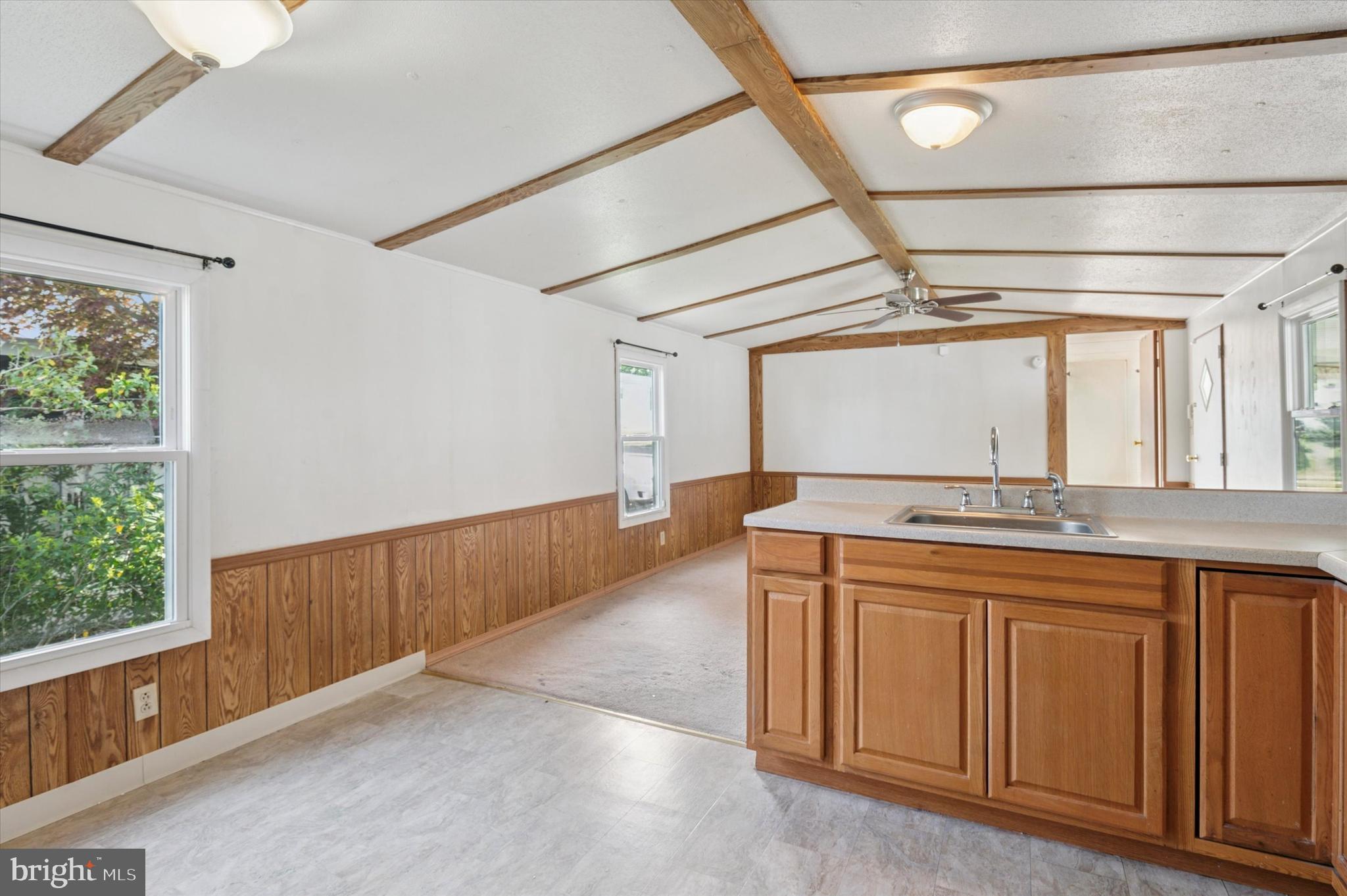 719 Berry Road Wilmington, DE 19810 - Photo 4 of 15 Gallery Image 4