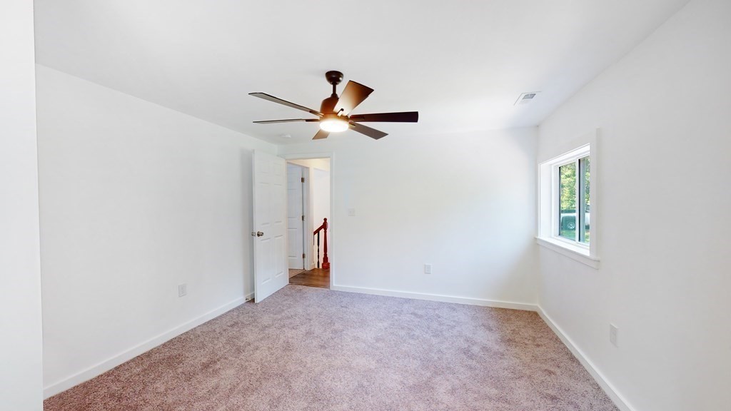 44 Graves Road Lynn, MA 01904 - Photo 26 of 31 Gallery Image 26