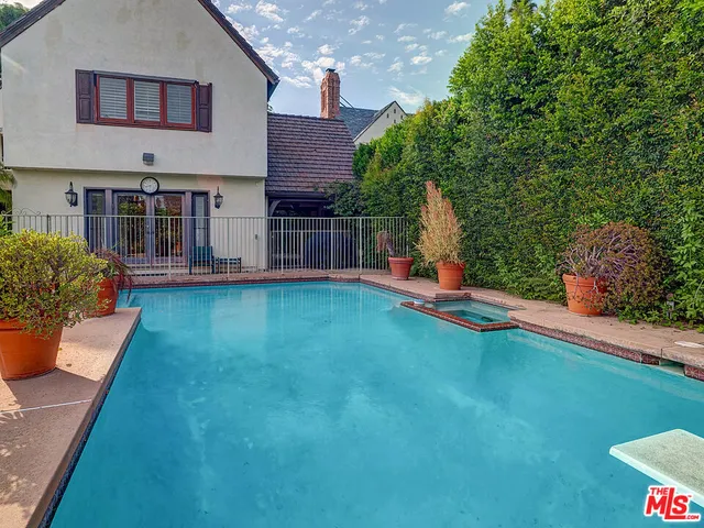 $6,499,000 | 322 North June Street, Los Angeles, CA 90004