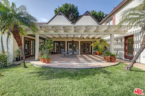 $5,299,000 | 322 North June Street, Los Angeles, CA 90004