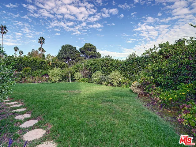 $6,499,000 | 322 North June Street, Los Angeles, CA 90004